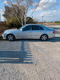 Mercedes E 200 kompressor