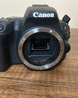 Canon eos 200d