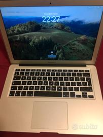 MacBook Air 11" A1465 SSD 120GB RAM 4GB