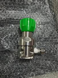 Riduttore pressione Swagelok KPR1FRF412A20000