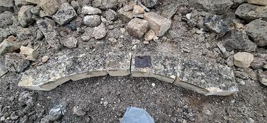 Arco in pietra arenaria