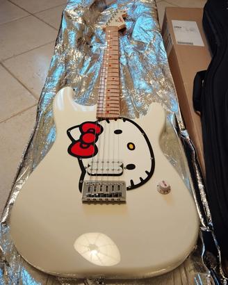 Chitarra Fender Stratocaster Hello Kitty by Squier