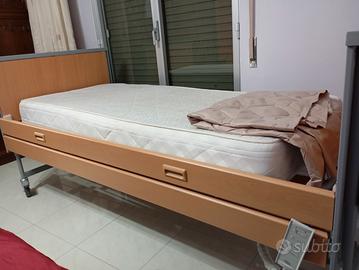 letto da degenza elettrico in legno 