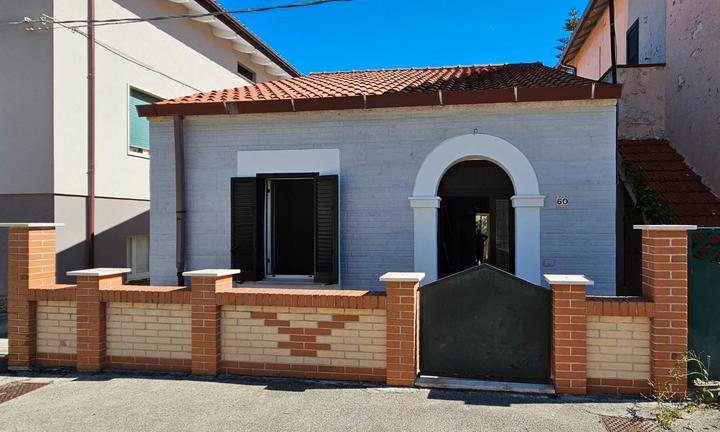 Torino di sangro villetta sul mare con corte