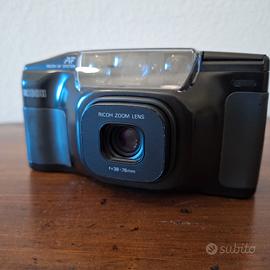 Fotocamera Ricoh zoom RZ750