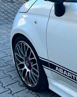 Abarth 500 cerchi 17
