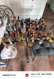 di bottigliette mignon di liquori e distillati