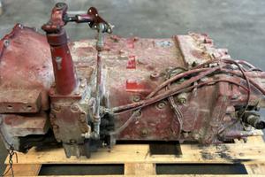 CAMBIO IVECO 190-26 ZF 16S130 42063329