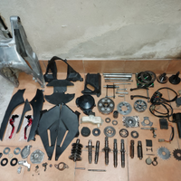 Rimanenza ricambi Aprilia e rotax 122