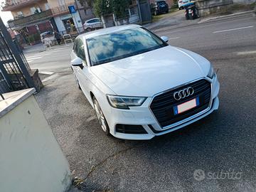 Audi A3 SPB 30 TDI S tronic Admired
