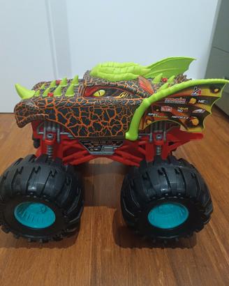 macchina Monster Trunks 