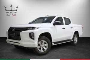 Mitsubishi L200 d.cab 2.3d Invite 4wd 150cv