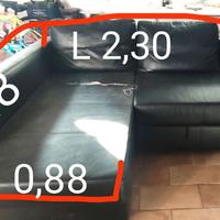Divano letto matrimoniale con penisola contenitore