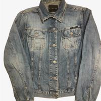 Giubbotto di jeans con bottoni e tasche