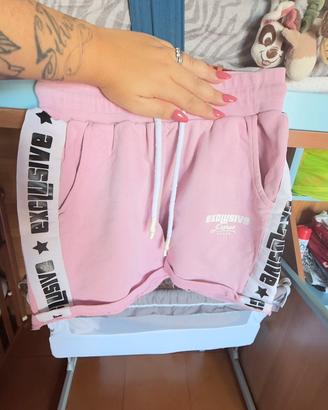 Pantaloni corti exclusive originali