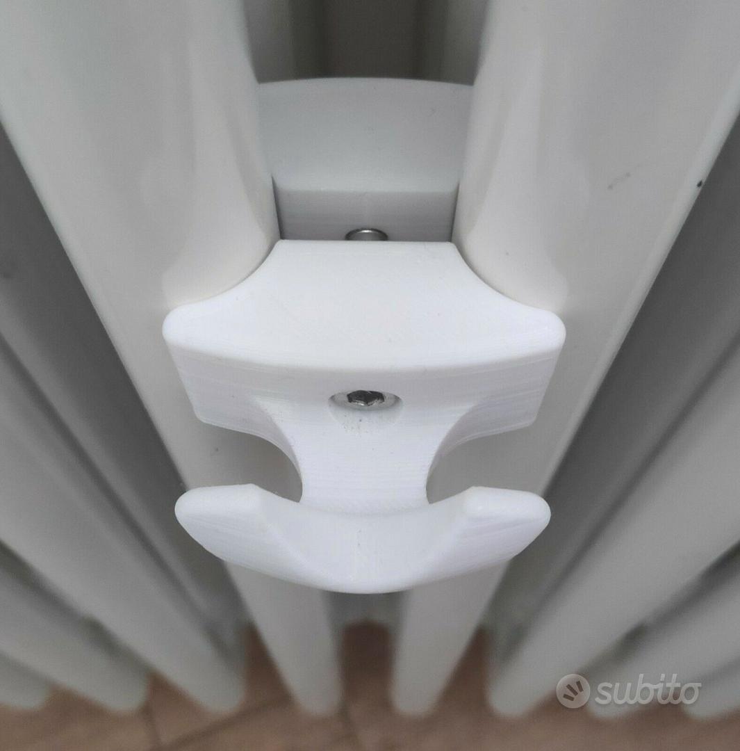 GANCIO APPENDI SALVIETTE PER TERMOARREDO IN PLASTICA COLORE BIANCO 2 PEZZI