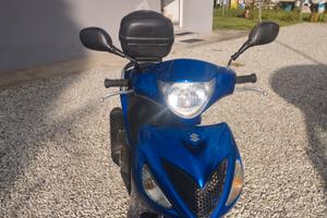 scooter Suzuki sextean 
