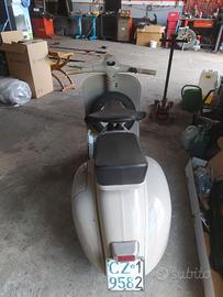 Vespa vna 125
