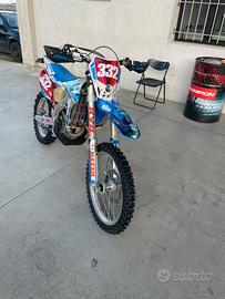 TM 250 4T