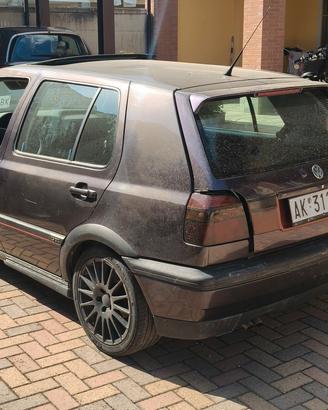 golf gti 16v leggi bene