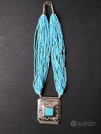 Collana turchese con medaglione