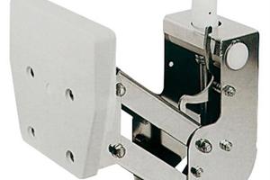 Supporto per motori fino a 40 cv