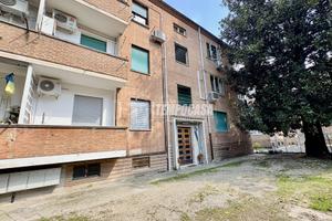 TRILOCALE PRIMO PIANO CON POSTO AUTO