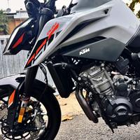KTM DUKE 790 2025