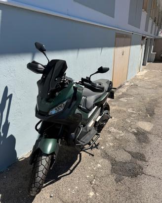 Honda xadv 750