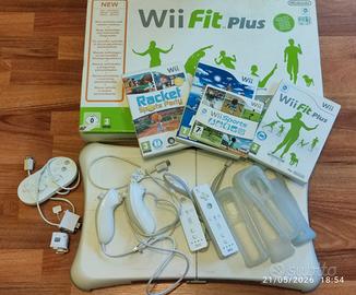 Consolle Nintendo completa con balance board Wii