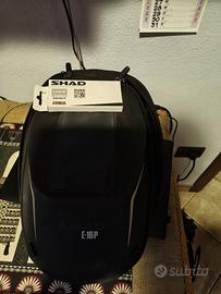 Borsa serbatoio moto Shad mod. E 16 P compelta