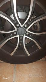 4 pneumatici KUHMO e 4 cerchi Mak 17