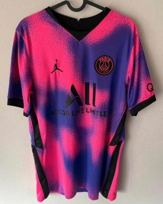 Vestiti uomo (leggi bio)