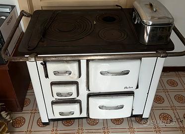 Stufa/cucina a legna