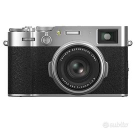 FUJIFILM X100VI SILVER - NUOVA