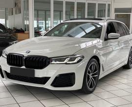 BMW 520d Touring xDrive M Sport MSport Tetto