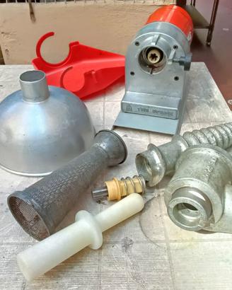 Macchineta per conserve Professionale TRE SPADA
