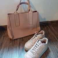 Set borsa e scarpe rosa cipria