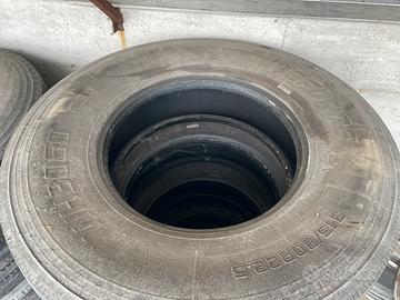 Gomme 315/80/22,5