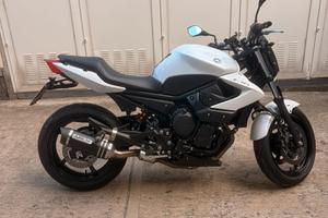 Yamaha XJ6 ABS