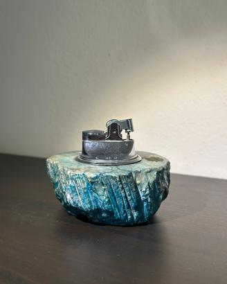 Accendino da tavolo vintage con base in pietra nat