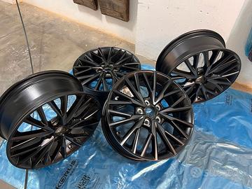 Cerchi in lega originali Toyota 18x7J