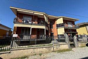 Appartamento di 134 m² con 4 locali e box auto a P