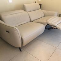 Divano, pelle Divani&Divani mod. Lima- Come nuovo