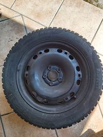 4 Cerchi acciaio R15