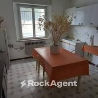 2 APPARTAMENTI INDIPENDENTI