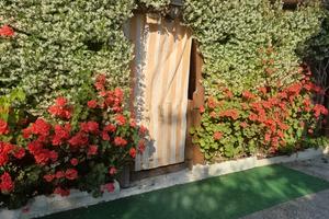 roulotte piu'casetta nice garden