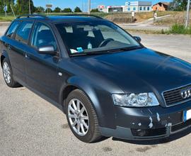 AUDI A4 2ª serie 2004 metano 170cv 2400cc