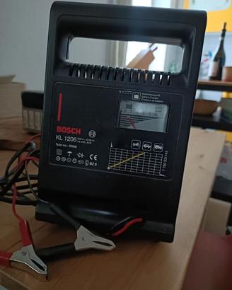 Caricabatterie Bosch 12V auto moto furgoni