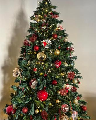 Albero di Natale XONE 2,10 m - Elegante realistico